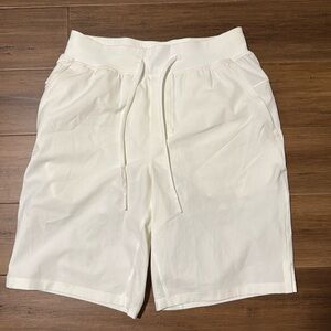 Lululemon Men’s Shorts (Sz S)